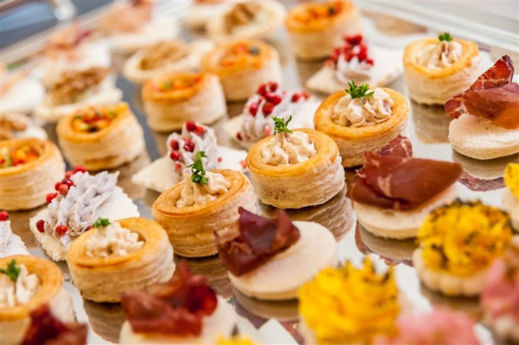 Ideas de presentación que harán brillar catering
